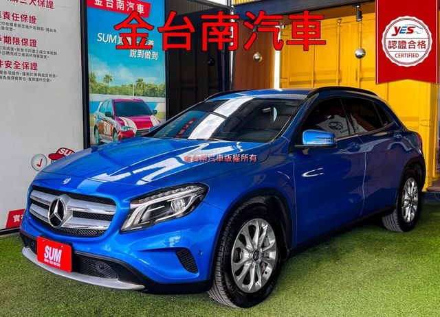 總代理，17年式，僅跑『五萬』里程擔保『全車原鈑件』自動停車，電動尾門，記憶座椅，倒車顯影，CARPLAY，雙區恆溫空調  第1張相片