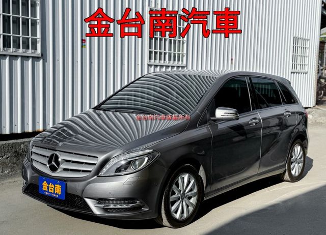 【全車原鈑件】跑少里程擔保／定速巡航／換檔撥片／恆溫空調／倒車顯影／注意力輔助／藍牙／HID頭燈／LED尾燈／循跡防滑  第1張相片
