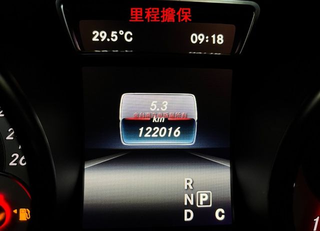 【全車原鈑件】里程擔保／雙記憶跑車椅／HID頭燈／LED尾燈／換檔撥片／定速／自動停車／​防撞輔助／藍牙系統／胎壓偵測  第11張相片