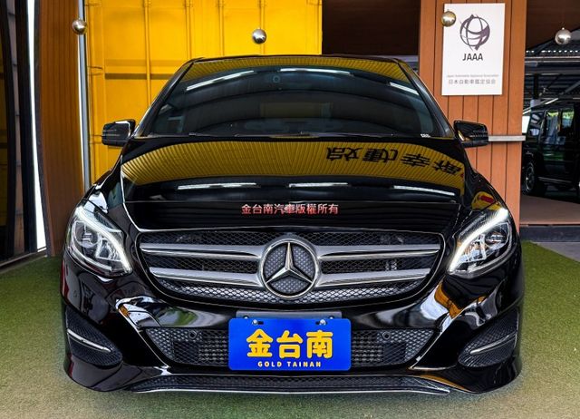 【全車原鈑件】跑少里程擔保／記憶座椅／定速／換檔撥片／藍牙系統／煞停輔助／自動停車／雙區恆溫／LED頭尾燈／免鑰匙啟閉  第2張相片