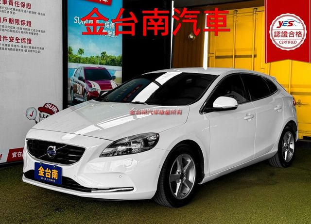 14年式／里程擔保【全車原鈑件】盲點偵測／自動停車／煞停輔助／定速／記憶椅／倒車顯影／恆溫空調／ISOFIX／光感應頭燈  第1張相片