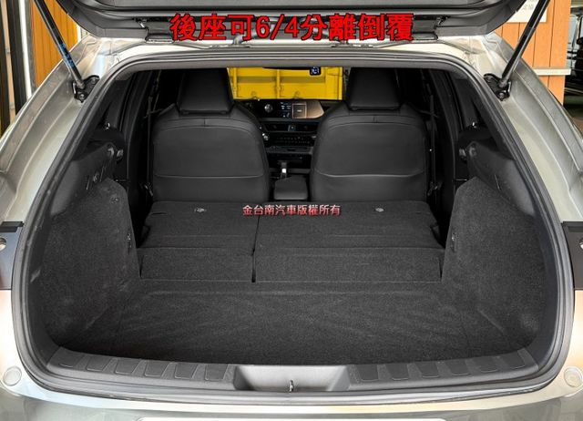 21年式／20年10月出廠／僅跑【四萬】里程擔保【全車原鈑件】ACC跟車／車道偏移／盲點／雙加熱椅／雙區恆溫／LED頭燈  第18張相片