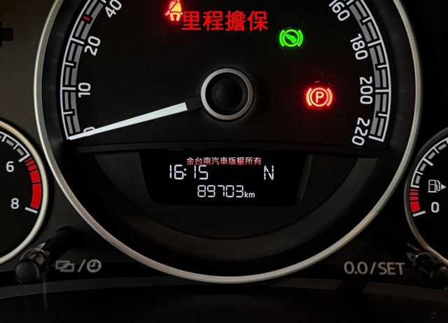 18年式／17年11月出廠【全車原鈑件】【原廠保養】僅跑【八萬】里程擔保【四輪米其林輪胎9成新】音響快控／ISOFIX  第13張相片