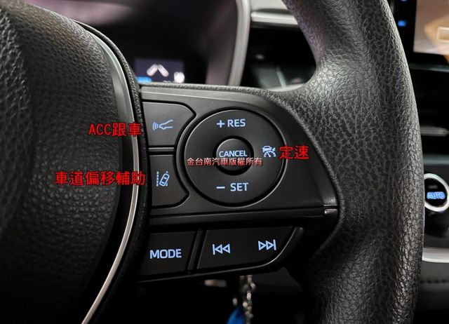 【全車原鈑件】僅跑【五萬】里程擔保／ACC跟車／車道偏移輔助／預警式防護系統／藍牙／恆溫空調／光感應頭燈／自動遠光燈  第11張相片