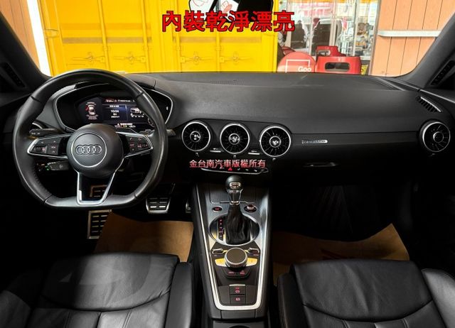 16年式／4WD／QUATTRＯ【全車原鈑件】【全車包膜】虛擬駕駛座艙／​電動尾翼／​盲點／​自動停車／​定速／​快撥  第10張相片