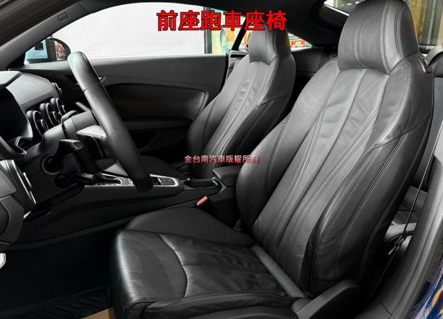 16年式／4WD／QUATTRＯ【全車原鈑件】【全車包膜】虛擬駕駛座艙／​電動尾翼／​盲點／​自動停車／​定速／​快撥  第11張相片