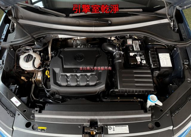 2.0／330TSI／4WD【全車原鈑件】跑少里程擔保／數位儀表／ACC／快撥／電動尾門／自動停車／DYNAUDIO音響  第19張相片