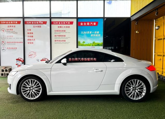 QUATTRO／4WD／僅跑【五萬】里程擔保【全車原鈑件】【TTRS方向盤】全數位儀表／電動升降尾翼／CARPLAY  第3張相片