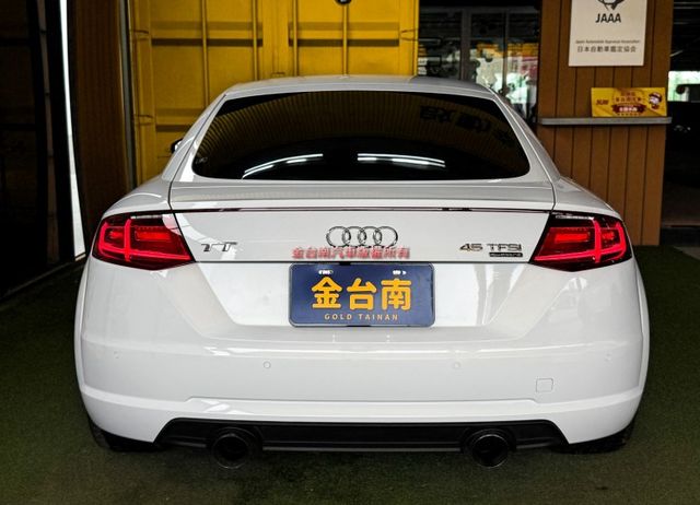QUATTRO／4WD／僅跑【五萬】里程擔保【全車原鈑件】【TTRS方向盤】全數位儀表／電動升降尾翼／CARPLAY  第5張相片