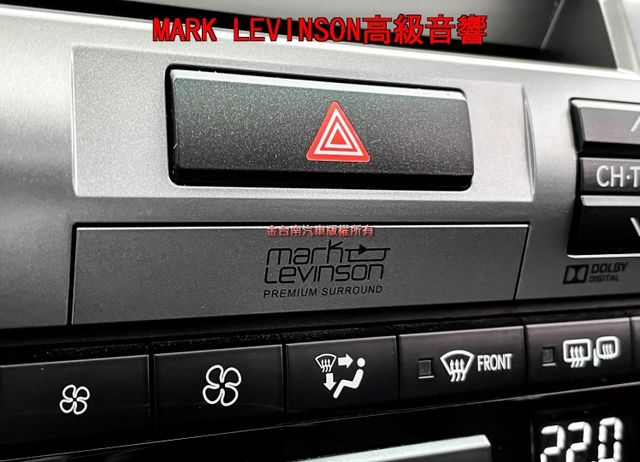 ES300H【旗艦版】【全車原鈑件】【原廠保養】里程擔保／天窗／電動尾門／盲點／導航／定速／記憶椅／雙通風椅／ML音響  第18張相片