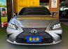 ES250【旗艦版】【新車價220萬】僅跑【四萬】全景天窗／環景／電動尾門／盲點／ML音響／ACC／無線充電【認證車】  第2張縮圖