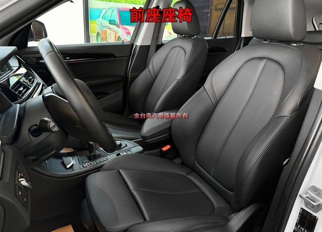 18年式／18年領牌／17年10月出廠／僅跑【八萬】里程擔保【5AS】車道偏移／煞停輔助／行人偵測／電動尾門【認證車】  第9張相片