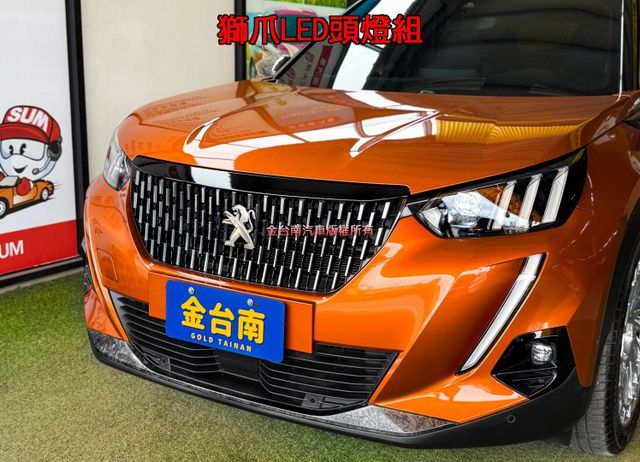 【GT】【全車原鈑件】里程擔保／3D投影數位儀表／19吋鋁圈／獅爪LED頭尾燈／GT方向盤／盲點／ACC／CARPLAY  第4張相片