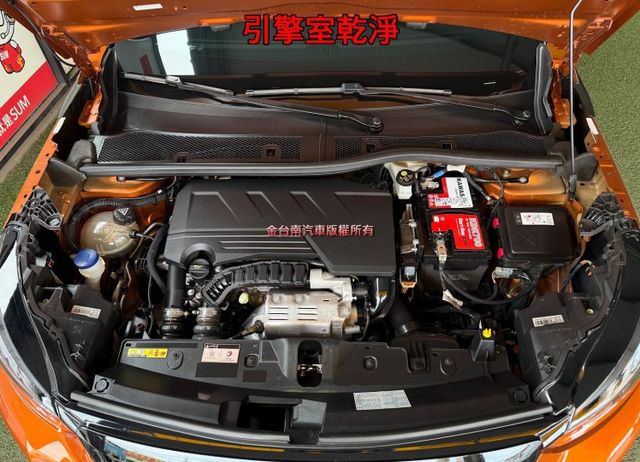 【GT】【全車原鈑件】里程擔保／3D投影數位儀表／19吋鋁圈／獅爪LED頭尾燈／GT方向盤／盲點／ACC／CARPLAY  第19張相片