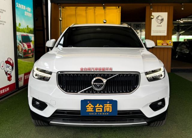 T4／19年式／里程擔保【全車原鈑件】ACC／車道維持／盲點／自動停車／電動尾門／環景／記憶椅／雙電動椅／CARPLAY  第2張相片