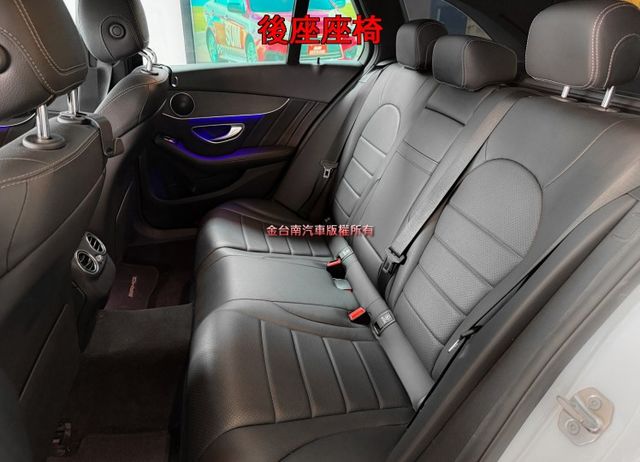 總代理【五門】僅跑【六萬】【全車原鈑件】【原廠保養】全景天窗／數位儀錶／AＭＧ鋁圈／環景／電尾門／盲點／ACC  第11張相片