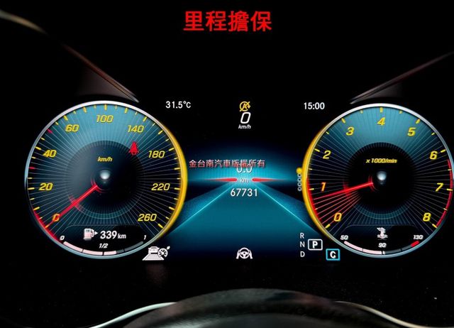 總代理【五門】僅跑【六萬】【全車原鈑件】【原廠保養】全景天窗／數位儀錶／AＭＧ鋁圈／環景／電尾門／盲點／ACC  第12張相片