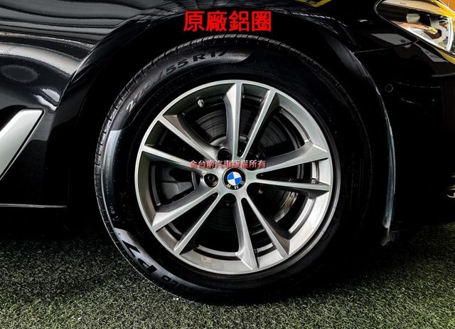 跑少里程擔保【全車原鈑件】【5AT】ACC／車道維持／盲點／行人偵測／主動防撞輔助／電動尾門／記憶座椅／CARPLAY  第6張相片