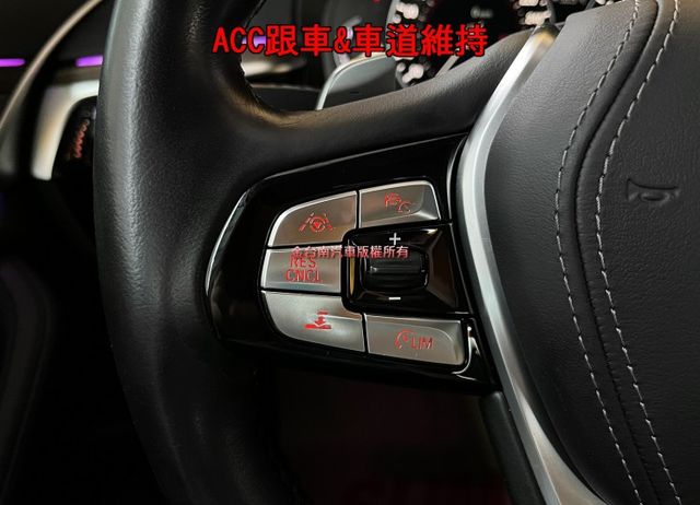 跑少里程擔保【全車原鈑件】【5AT】ACC／車道維持／盲點／行人偵測／主動防撞輔助／電動尾門／記憶座椅／CARPLAY  第10張相片