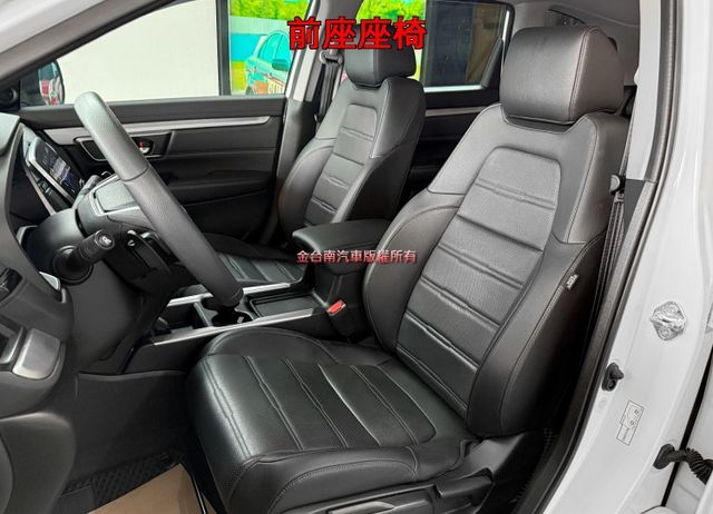 VTI-S／僅跑【四萬】里程擔保【原廠保養】ACC／快撥／煞停輔助／車道偏移／CARPLAY／導航／雙區恆溫【認證車】  第8張相片