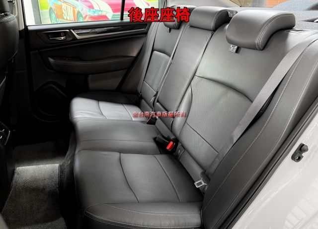 I-S【全車原鈑件】里程擔保／記憶座椅／雙電動椅／天窗／定速／換檔撥片／倒車顯影／藍牙／免鑰匙系統／LED頭燈  第11張相片