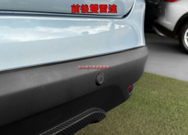 【魅力型】跑少里程擔保／天窗／抬頭顯示／衛星導航／定速／換檔撥片／環景／藍牙／免鑰匙系統／恆溫空調／前後雙雷達【認證車】  第8張相片