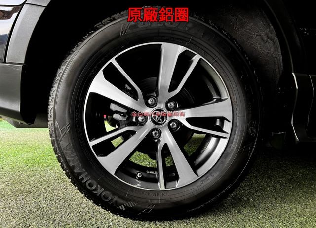 2.0影音特仕版／跑少里程擔保／​電動座椅／倒車顯影／數位電視／導航／藍牙／LED頭燈／雙區恆溫／免鑰匙系統【認證車】  第7張相片