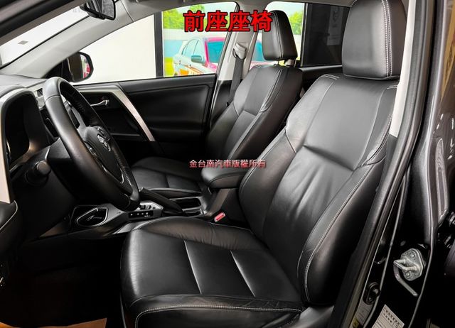 2.0影音特仕版／跑少里程擔保／​電動座椅／倒車顯影／數位電視／導航／藍牙／LED頭燈／雙區恆溫／免鑰匙系統【認證車】  第9張相片