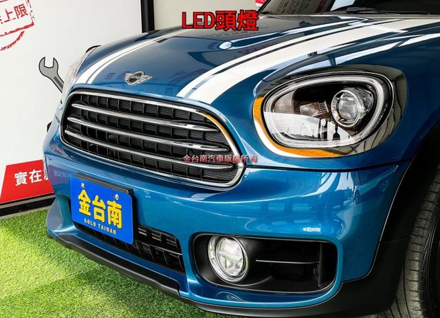 18年式／總代理【1.5T】里程擔保【原鈑件】【英國國旗車頂/後視鏡】【選配菱格座椅】電尾門／雙電動椅／氣氛燈／IKEY  第5張相片