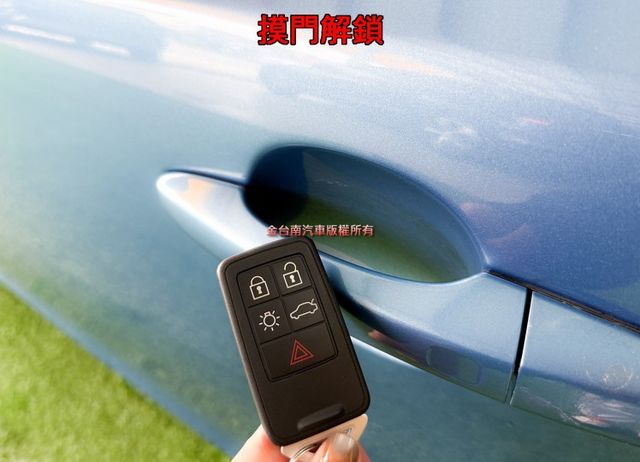 16年式【T3／1.5T新式引擎】里程擔保【原鈑件】盲點／自動停車／快撥／記憶座椅／雙電動椅／定速／倒車顯影／免鑰匙系統  第6張相片