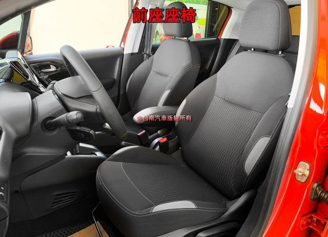 PureTech【1.2T】僅跑【三萬】里程擔保【全車原鈑件】【原廠保養】全景天窗／定速巡航／藍牙／倒車顯影／停車輔助  第9張相片