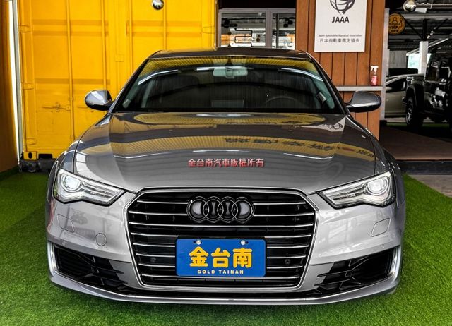 16年式【40TFSI】里程擔保【原鈑件】【天窗】【電尾門】虛擬駕駛座艙／快撥／定速／記憶椅／導航／倒車顯影／雙區恆溫  第2張相片