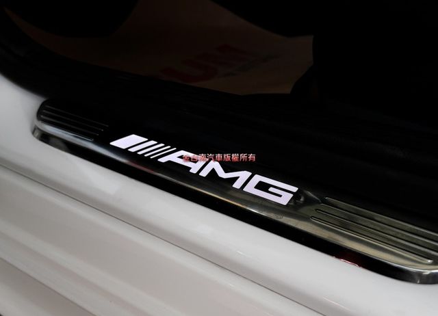 總代理【AMG套件】跑少里程擔保／盲點／主動煞停／自動停車／AMG鋁圈／雙區恆溫／導航／環景／雙記憶椅／快撥【認證車】  第18張相片