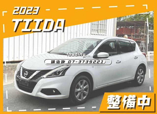 五門／僅跑【六萬】里程擔保【全車原鈑件】多媒體觸控螢幕／倒車顯影／藍牙／循跡防滑／CARPLAY／胎壓偵測  第1張相片