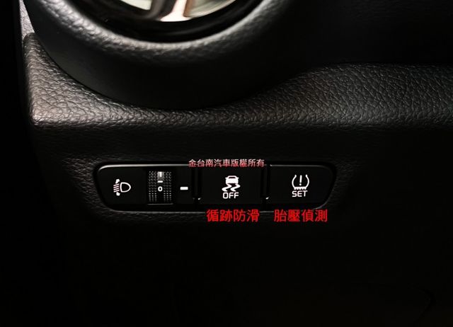 GT-LINE／僅跑【六萬】里程擔保【全車原鈑件】【原廠保養】 免鑰匙系統／定速／倒車顯影／CARPLAY／恆溫空調  第16張相片