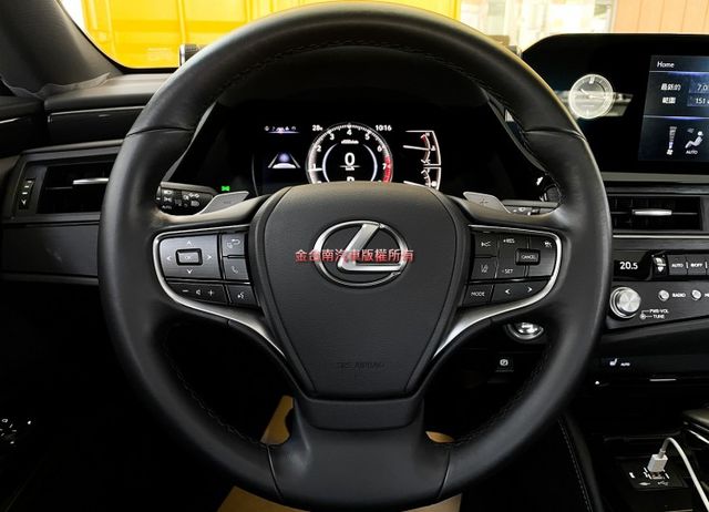 ES200／里程擔保【全車原鈑件】天窗／盲點／ACC／車道偏移／煞停輔助／ CARPLAY／免鑰匙系統／雙電熱椅／快撥  第10張相片
