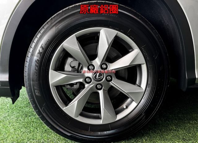 RX300／19年式／18年11月出廠／跑少里程擔保【原鈑件／原廠保養】ACC／盲點／車道偏移／電尾門／記憶椅／雙通風椅  第6張相片