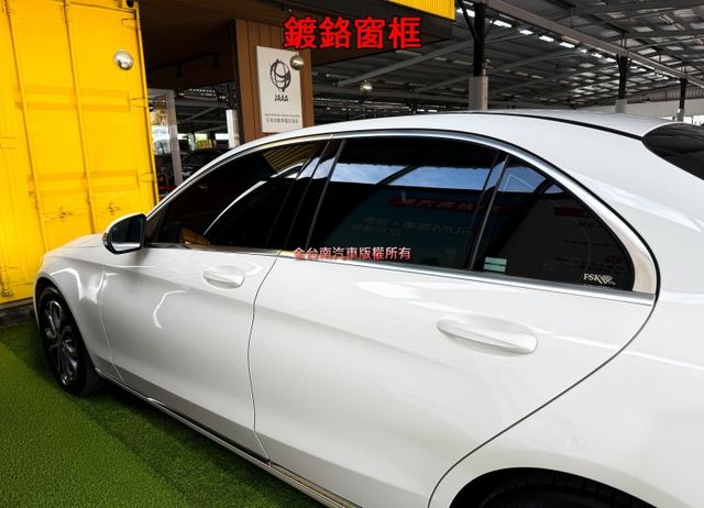 【總代理】僅跑【六萬】里程擔保【全車原鈑件】​自動停車／煞停輔助／換檔撥片／定速／雙記憶椅／倒車顯影／衛星導航／雙區恆溫  第6張相片