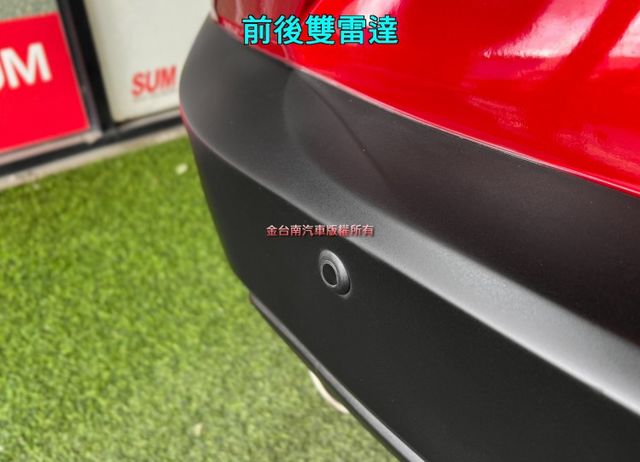 跑少里程擔保 【全車原鈑件】盲點偵測／倒車顯影／免鑰匙啟閉／藍牙／恆溫空調／電子手煞車／自動駐車／駕駛模式／循跡防滑  第7張相片