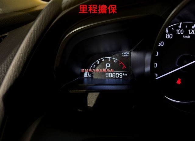 跑少里程擔保 【全車原鈑件】盲點偵測／倒車顯影／免鑰匙啟閉／藍牙／恆溫空調／電子手煞車／自動駐車／駕駛模式／循跡防滑  第12張相片