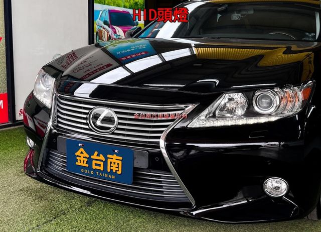 ES350【旗艦版】跑少里程擔保【全車原鈑件】全景天窗／電動尾門／ML音響／三區恆溫／雙記憶椅／雙通風椅／導航／車道偏移  第5張相片