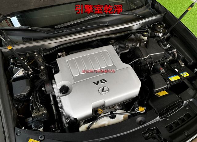 ES350【旗艦版】跑少里程擔保【全車原鈑件】全景天窗／電動尾門／ML音響／三區恆溫／雙記憶椅／雙通風椅／導航／車道偏移  第19張相片