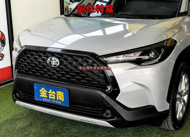 僅跑【六萬】里程擔保【全車原鈑件】ACC跟車／車道偏移／煞停輔助／停車輔助／定速／藍牙／免鑰匙系統／恆溫空調／後座出風口  第5張相片