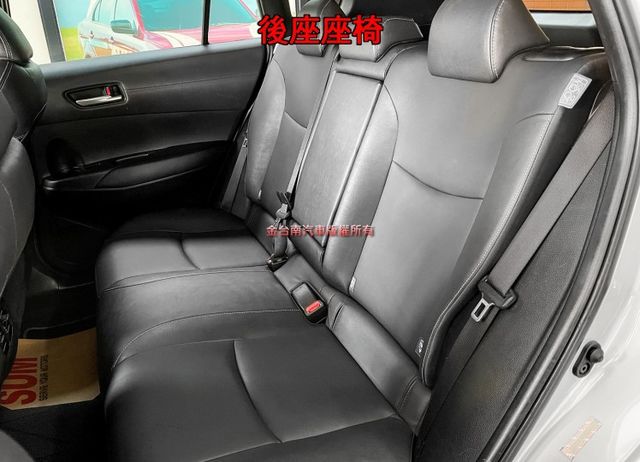 僅跑【六萬】里程擔保【全車原鈑件】ACC跟車／車道偏移／煞停輔助／停車輔助／定速／藍牙／免鑰匙系統／恆溫空調／後座出風口  第10張相片