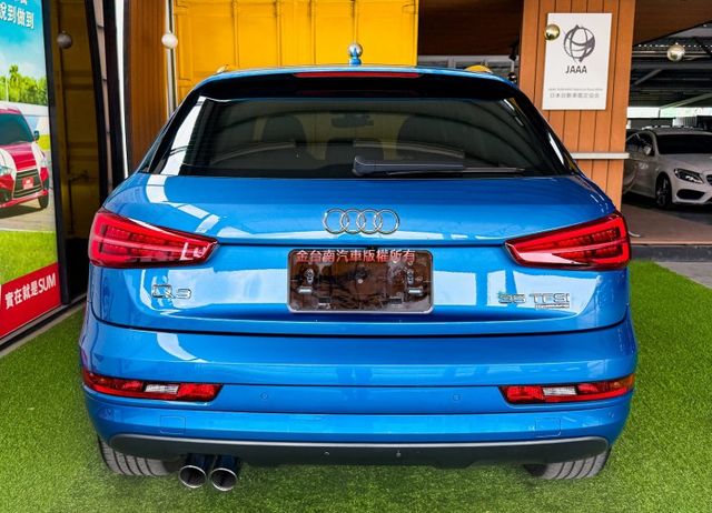 17年式／35TFSI QUATTRO／16年12月出廠／里程擔保【原鈑件】快撥／定速／導航／電動尾門／雙電動椅  第4張相片