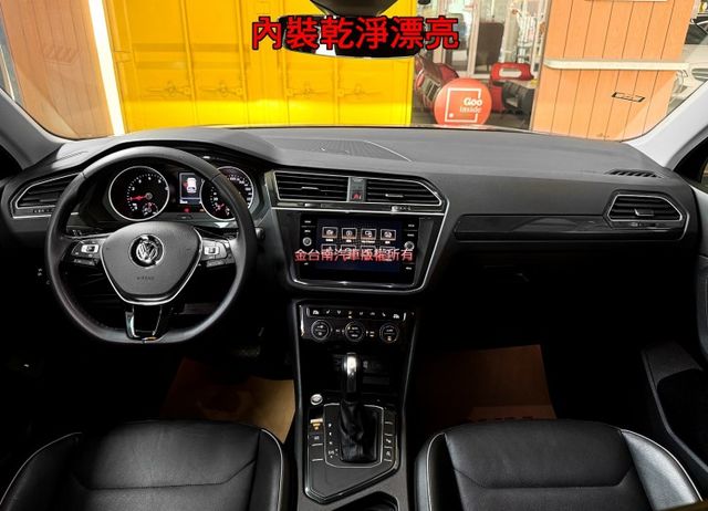 20年式／20年領牌／19年12月出廠／僅跑【八萬】【原鈑件】盲點／ACC／自動停車／環景／電動尾門／記憶椅／雙電熱椅  第8張相片