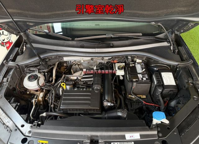 20年式／20年領牌／19年12月出廠／僅跑【八萬】【原鈑件】盲點／ACC／自動停車／環景／電動尾門／記憶椅／雙電熱椅  第20張相片