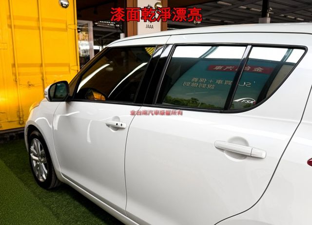 【GLX】僅跑【八萬】【全車原鈑件】免鑰匙系統／定速／恆溫空調／全尺寸頭部安全氣囊／椅側安全氣囊／音響快控【保養確實】  第6張相片