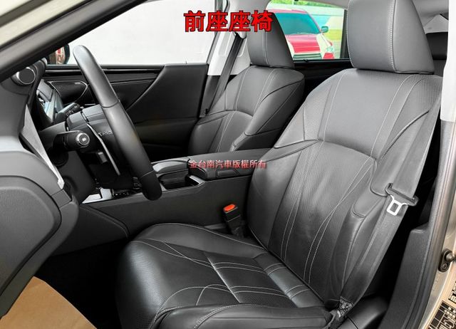 ES250【旗艦版】【新車價220萬】跑少里程擔保【全車原鈑件】【全景天窗】【ML音響】抬頭顯示／盲點／環景／雙冷熱椅  第9張相片