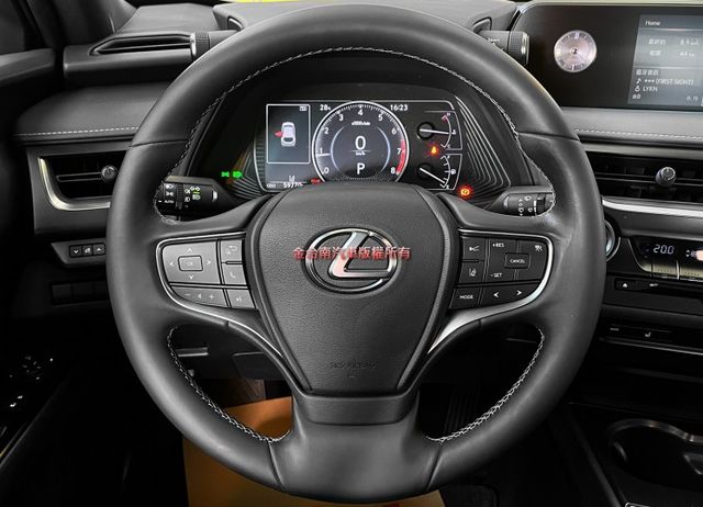 UX200／僅跑【五萬】【原廠保養】盲點／ACC／車道偏移【18吋鋁圈】 CARPLAY／免鑰匙系統／雙電動椅【認證車】  第10張相片